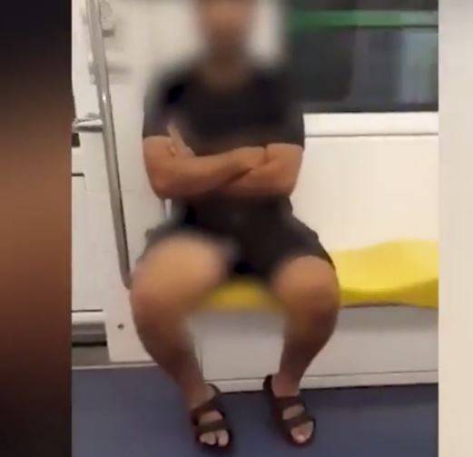 Maniaco choc in metro: quegli atti osceni  sul vagone