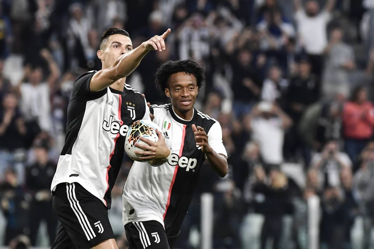 La Juventus ribalta il Verona: sofferto 2-1 e primato in classifica