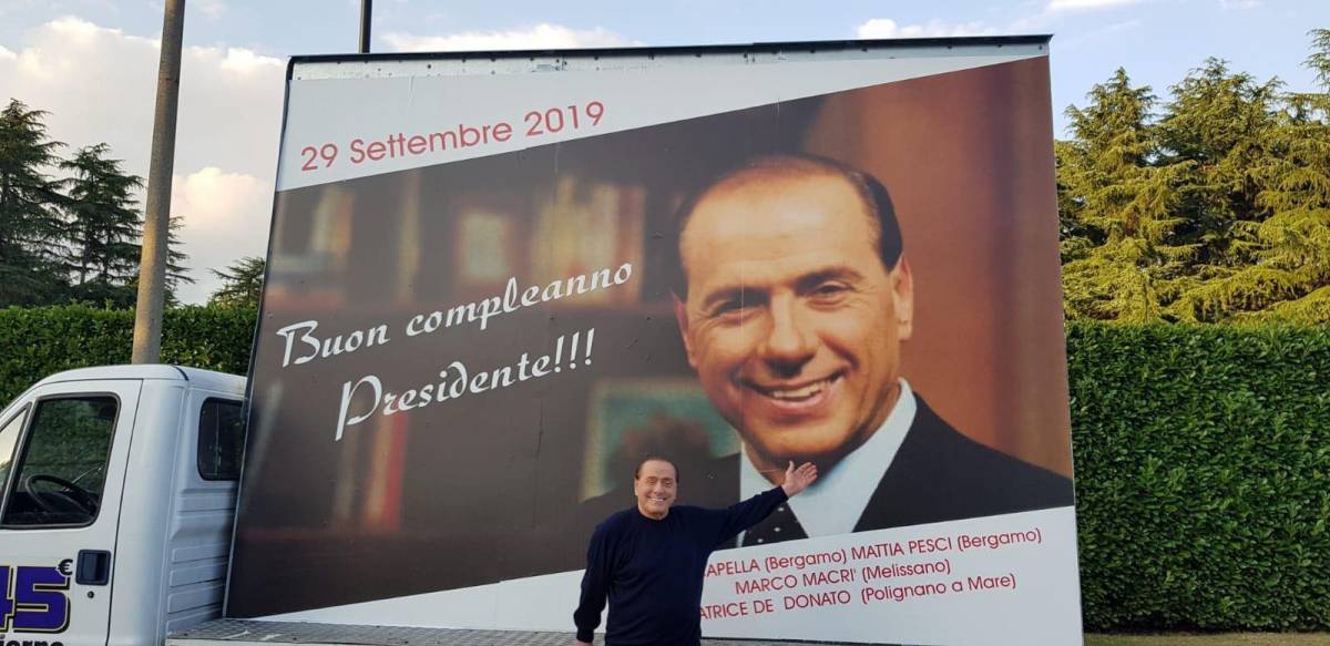 Gli auguri di amici e sostenitori a Silvio Berlusconi