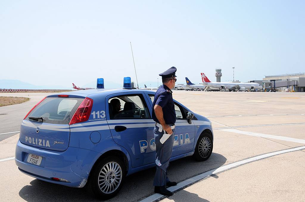 Provano a volare con documenti falsi: arrestati tre georgiani