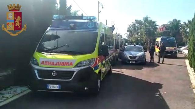 Salerno, festeggiamenti per il sindaco con le ambulanze: diciotto gli indagati