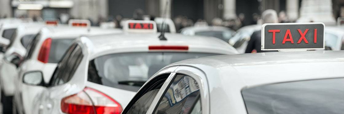 Taxi, dal 2021 scatterà l'aumento delle tariffe