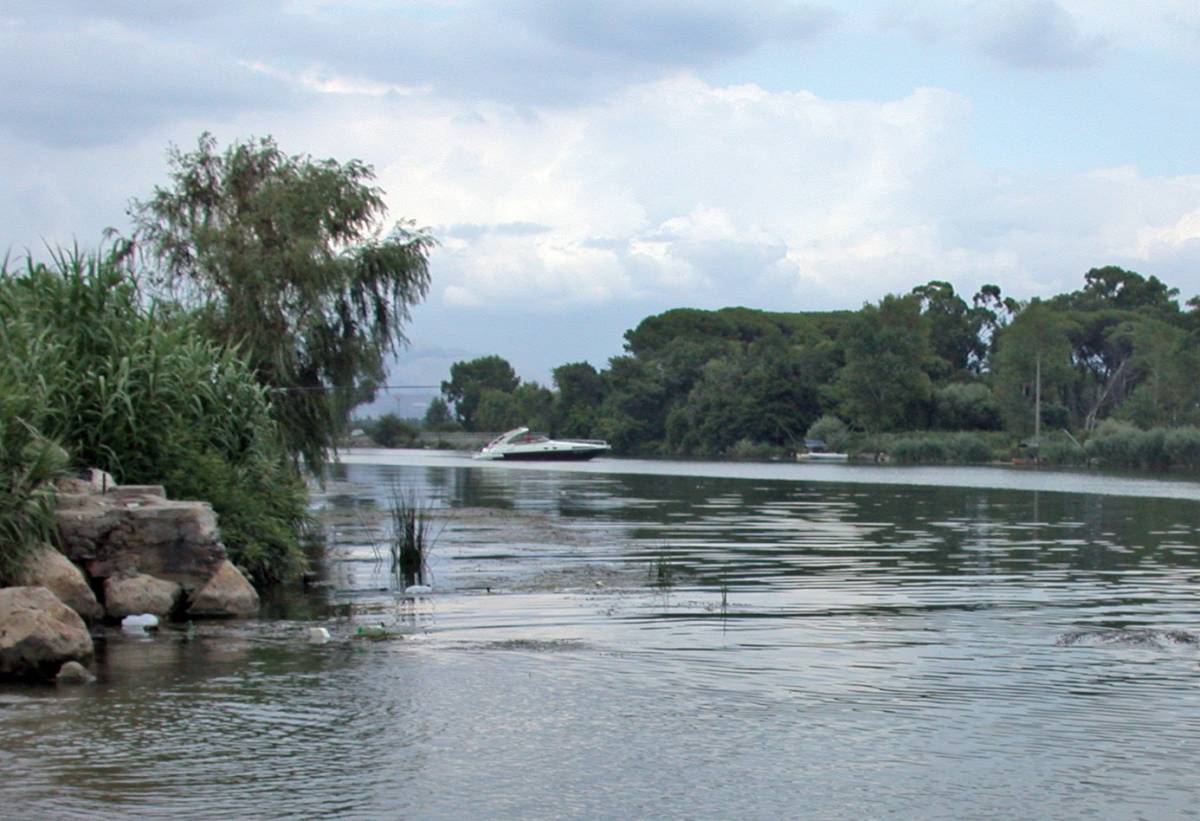 Il fiume Garigliano, dove è stato trovato il cadavere della donna