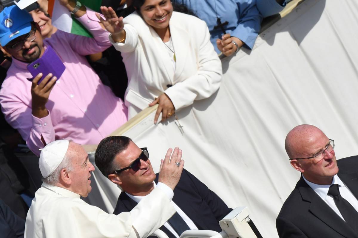 Il capo della Gendarmeria vaticana si dimette: "Grato a Papa Francesco"