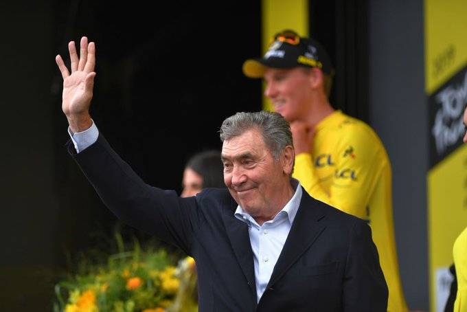 Paura per Eddy Merckx, ricoverato in ospedale dopo una caduta in bicicletta