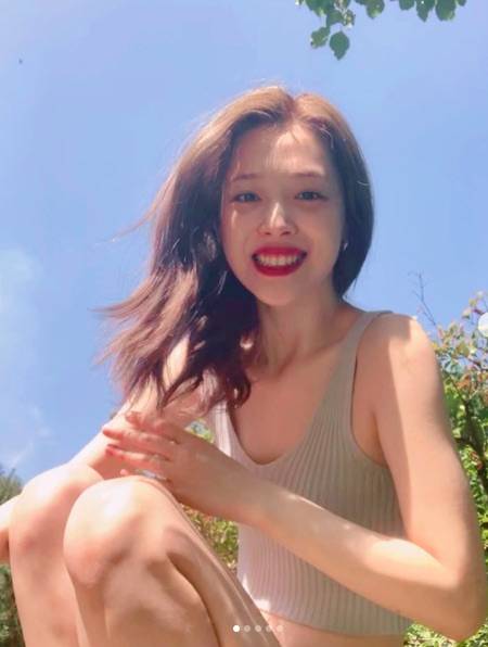 Stella del pop coreano trovata morta: era vittima di bullismo