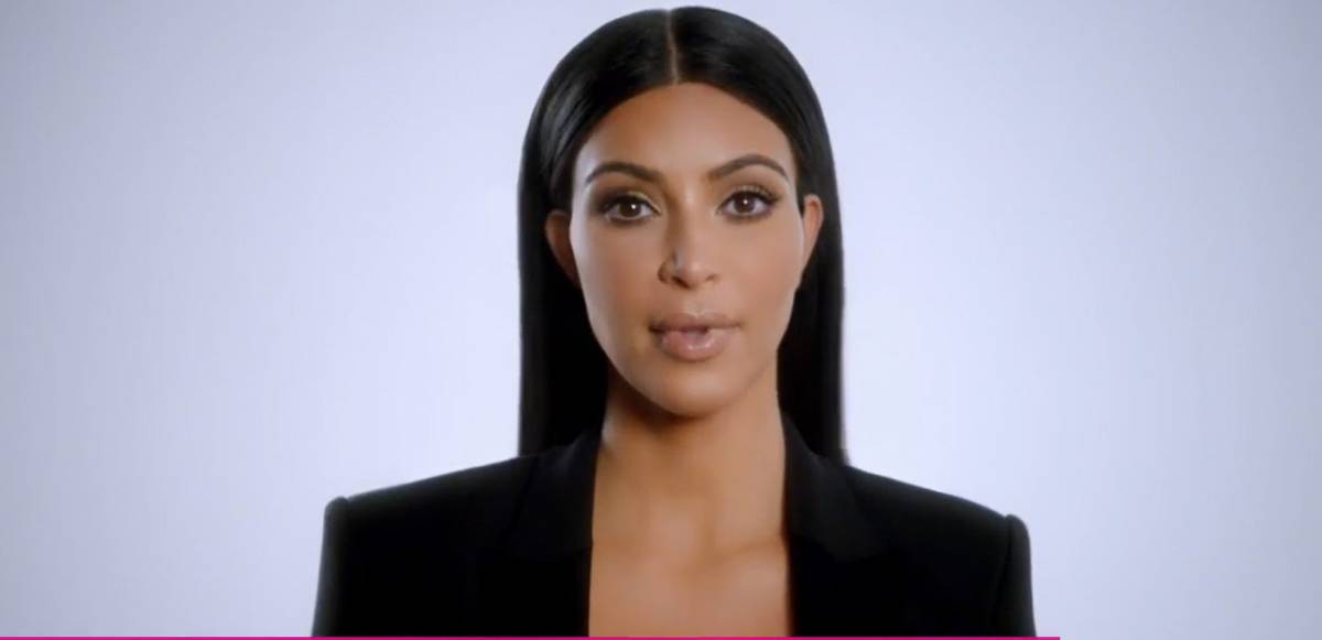 "Diventa un'amante virtuale": per Kim Kardashian un milione di dollari