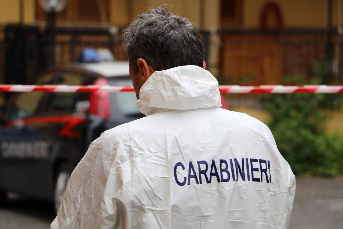 Roma, donna uccide l'ex compagno a coltellate: "Ho commesso un delitto"