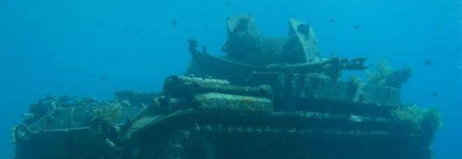 Salerno, ritrovato un carro armato americano in fondo al mare di Capaccio-Paestum