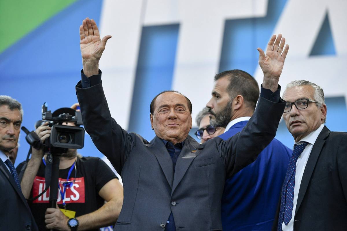Berlusconi: "Senza l'azione di Forza Italia il centrodestra non governa"