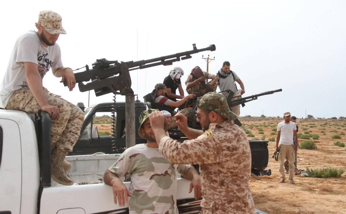 Libia, Guerini visita le truppe: "Imporre il cessate al fuoco"
