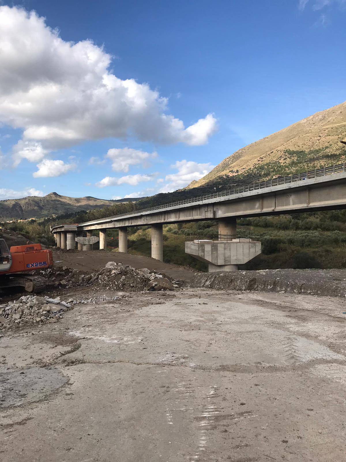Maestranze al ponte Morandi: il viadotto Himera può attendere