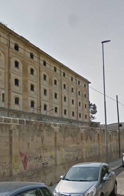 Lecce, sgomberato edificio occupato dai bulgari