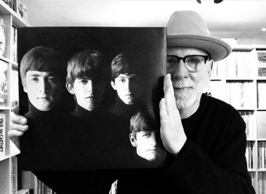 Morto Robert Freeman, fu lo storico fotografo dei Beatles