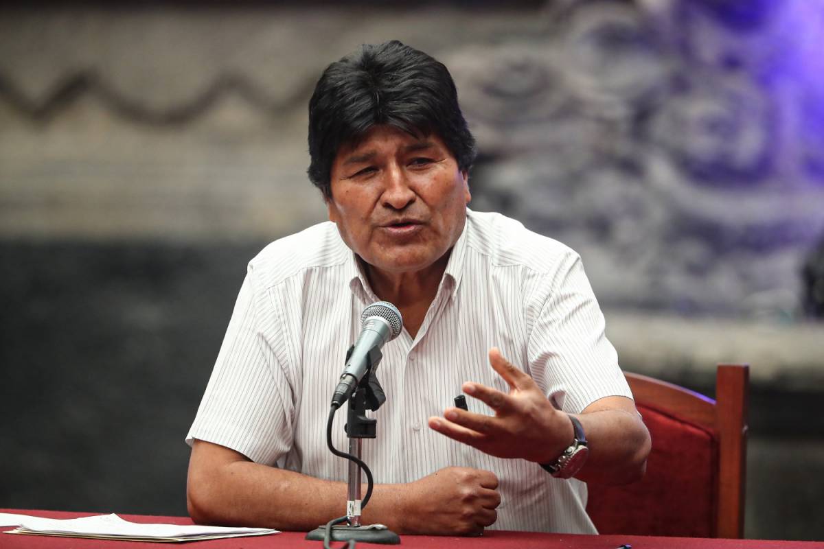 L'ombra di Evo Morales nel Paese che non svolta