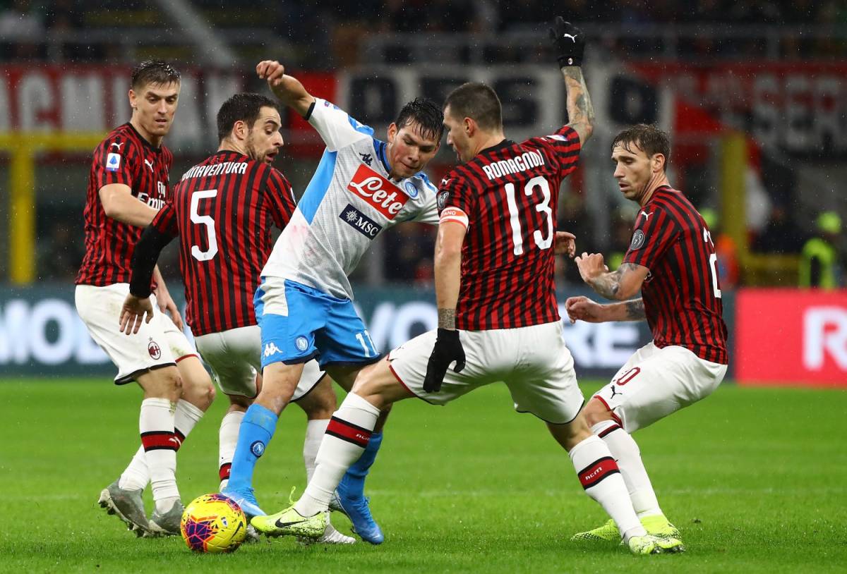 Il Milan ferma il Napoli di Ancelotti: finisce 1-1 al Meazza