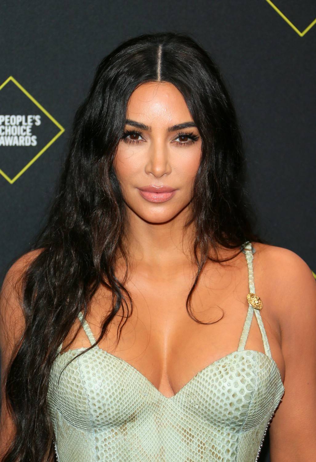 Kim Kardashian supporta Meghan Markle