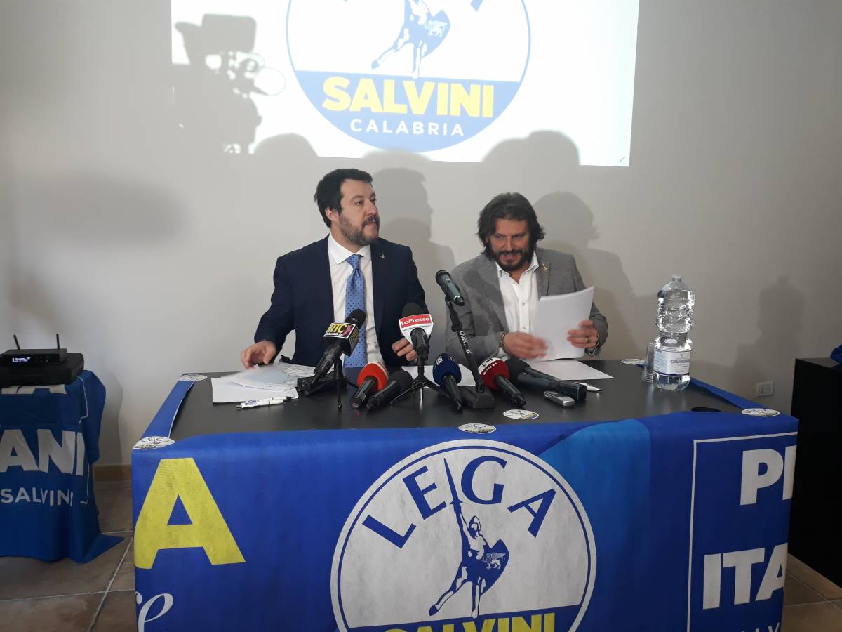 Salvini e il commissario della Lega in Calabria Invernizzi
