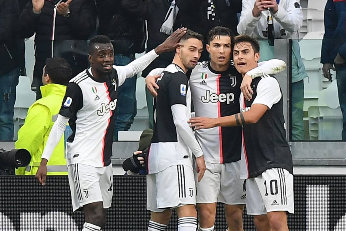 Serie A, la Juventus vince 3-1 e si riprende la vetta. Milan 0-0 contro il Sassuolo