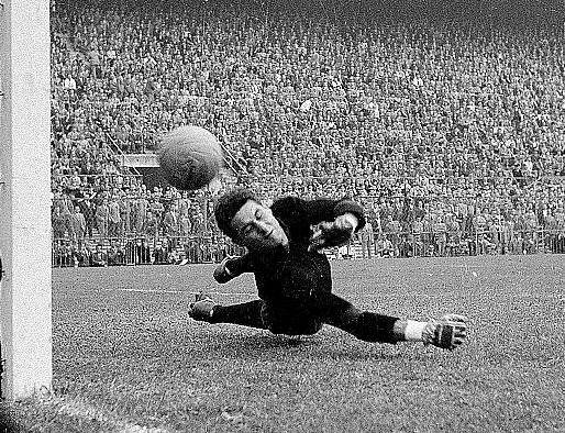 Lorenzo Buffon, il numero 1 dei numeri 1 padrone dell’area e signore