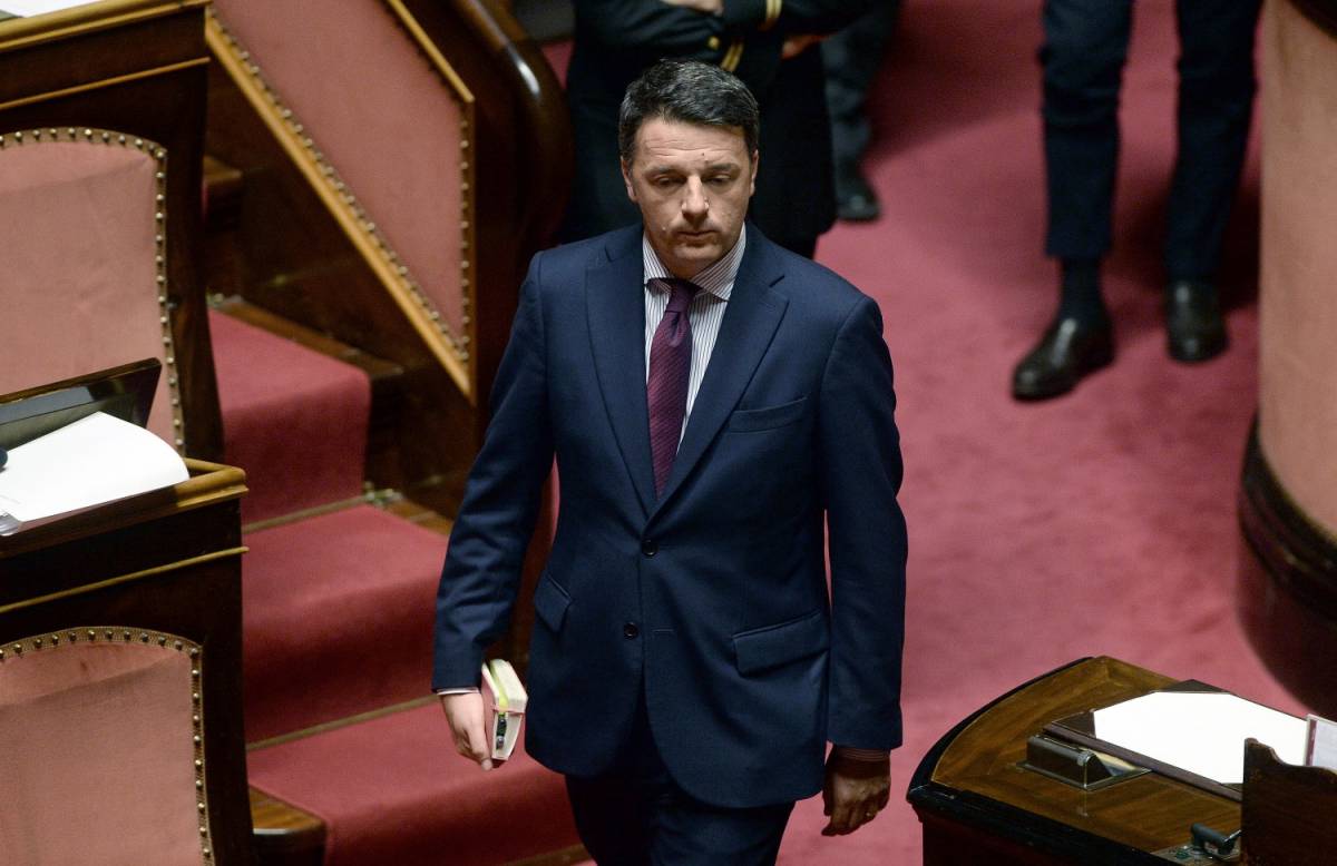 Renzi a Landini: "Ipocrita, criticò gli 80 euro e ora applaude"