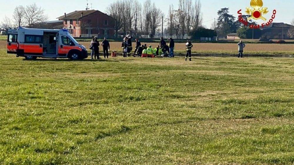 Incidente col paracadute per il carabiniere eroe: è in gravi condizioni