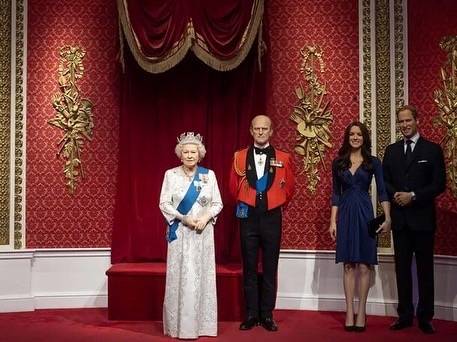 Anche Madame Tussauds elimina Harry e Meghan dalla famiglia reale