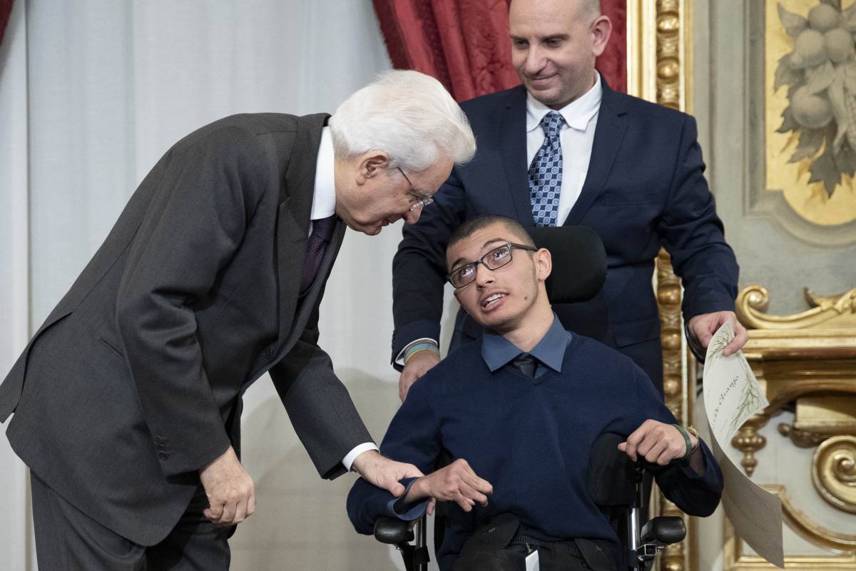 Marcos, premiato da Mattarella: "Senza il bus disabili niente scuola"
