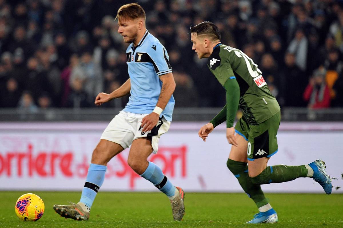 La Lazio vince 1-0 contro il Napoli: decima vittoria di fila per i biancocelesti
