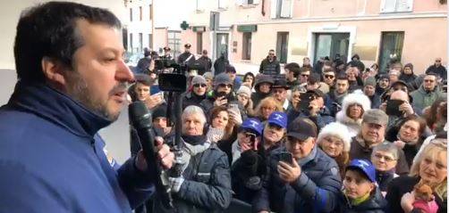 Sicurezza: coi dl Salvini 1,3 milioni in più, col Pd di Bonaccini 1,1 in meno