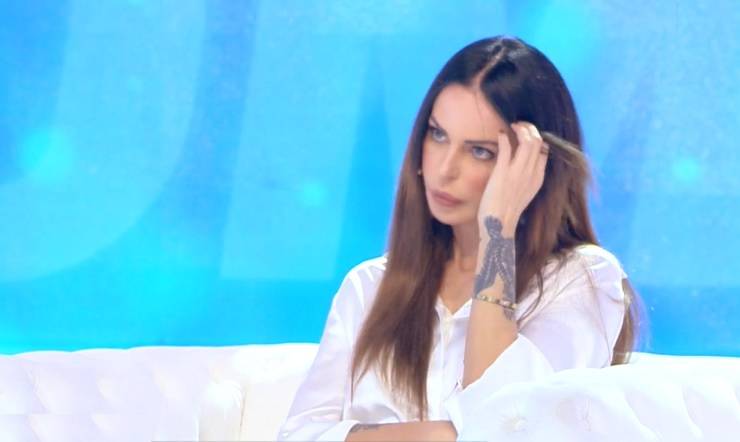Nina Moric denuncia Luigi Mario Favoloso per "percosse e maltrattamenti"