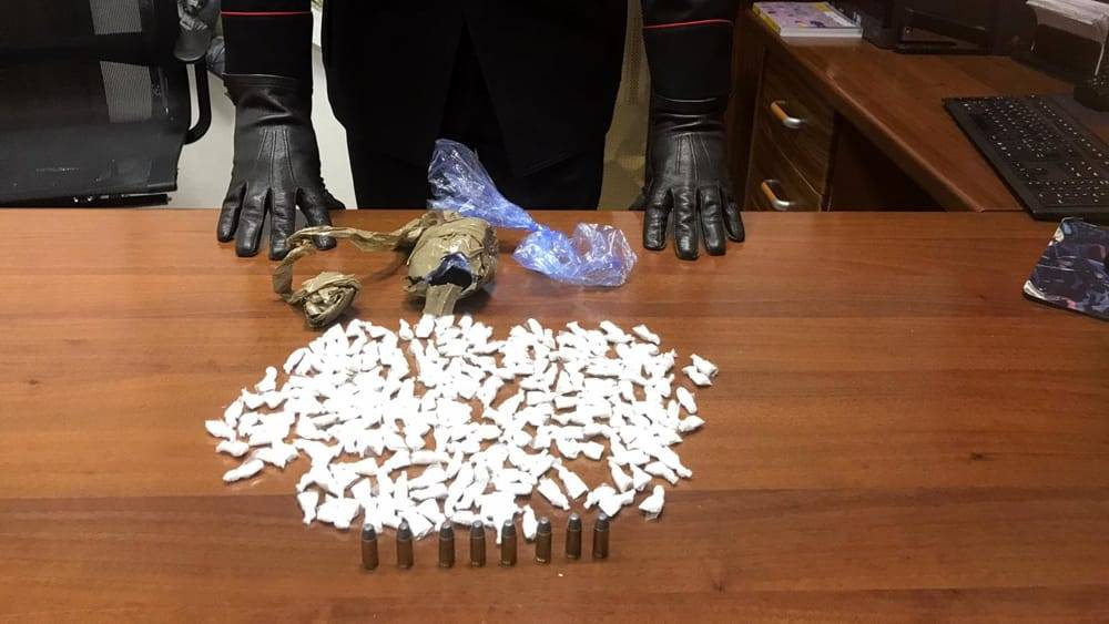 Monterotondo, 200 dosi di cocaina in casa: arrestata
