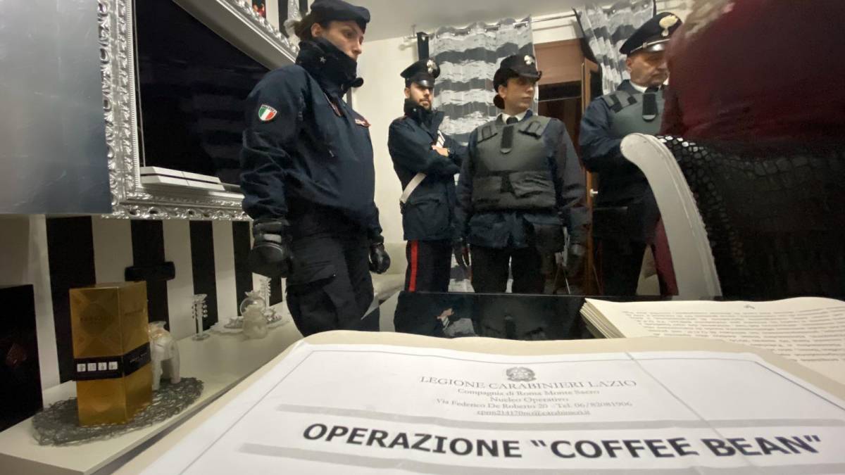 Le mani della 'ndrangheta sullo spaccio nella Capitale: decine di arresti a San Basilio