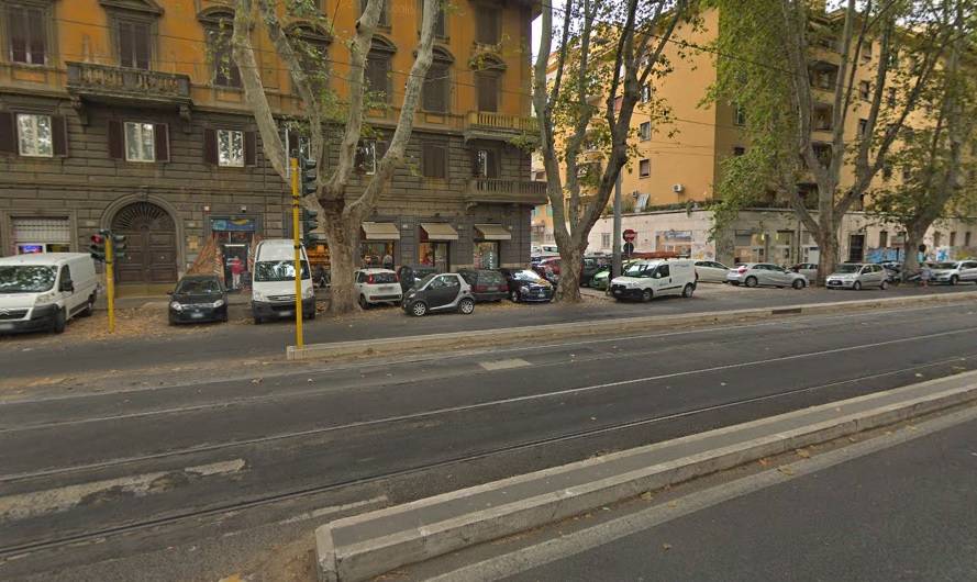 Giovane violentato in auto a Trastevere: fermato un 42enne