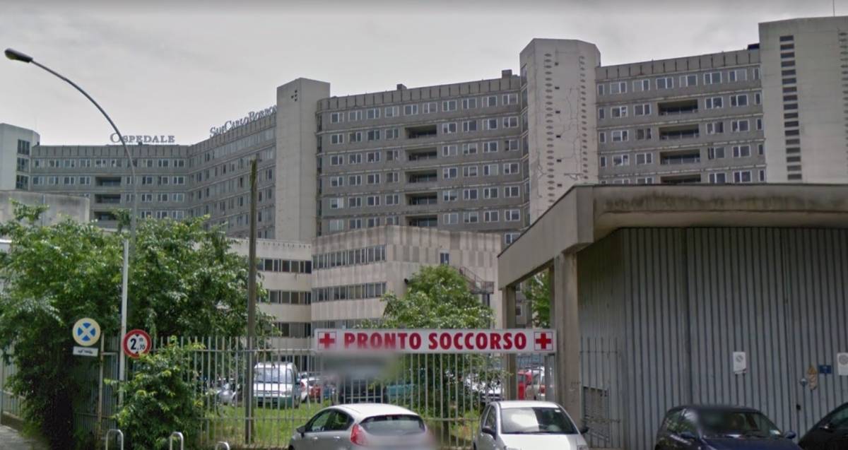 Milano, straniero rifiuta alcoltest, poi attacca agenti all'ospedale