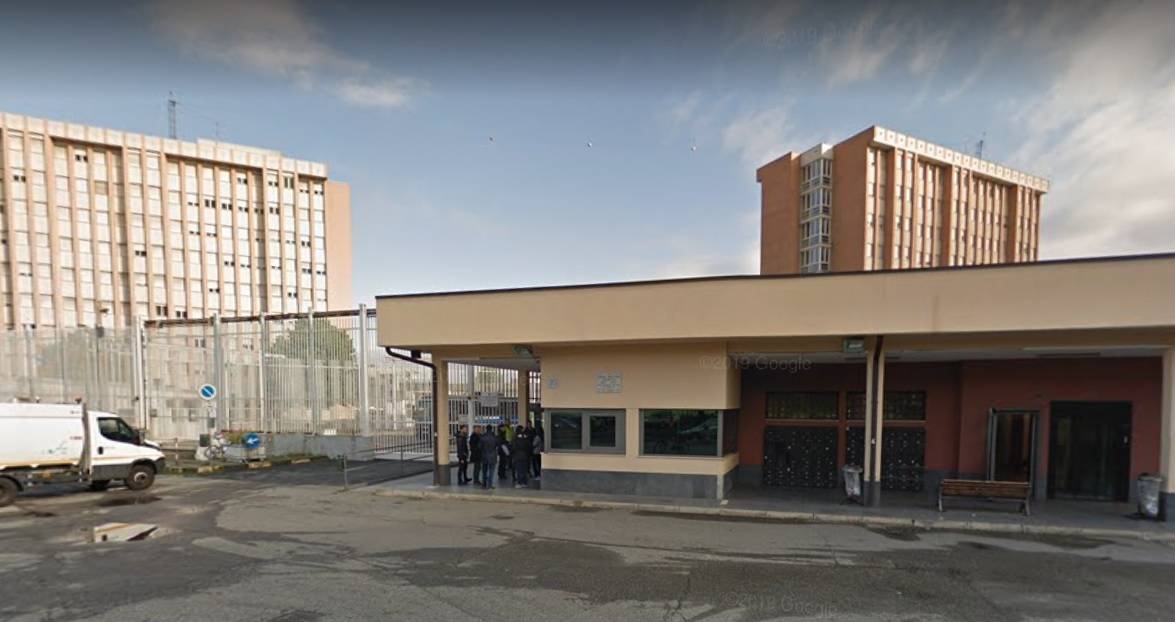Aggressione choc nel carcere di Torino, nigeriano tenta di accecare un agente