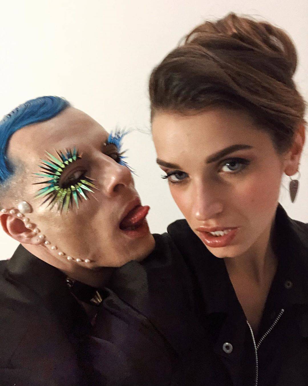 Achille Lauro Moglie E Figlia La moglie di Boss Doms reagisce al bacio con Achille Lauro - ilGiornale.it