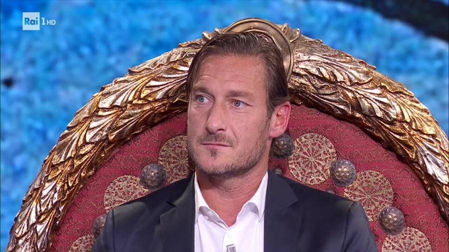 La rivelazione scottante su Francesco Totti: "Ben dotato, gli dicevo che era cornuto"