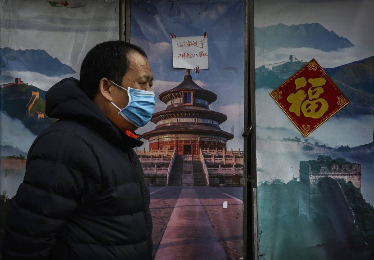 Il focolaio spaventa Pechino: scuole chiuse e divieto di viaggiare