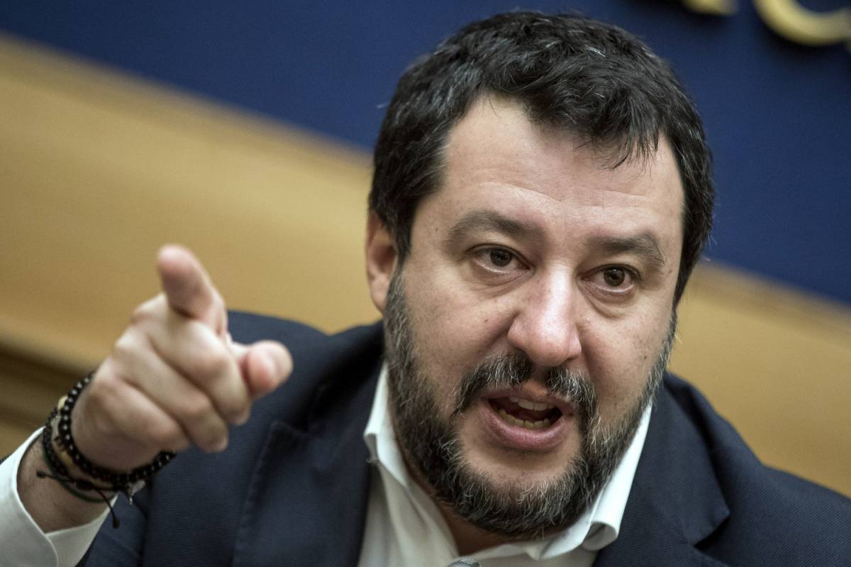 Coronavirus, tutta la furia di Salvini: "L'Europa? Andate a c..."