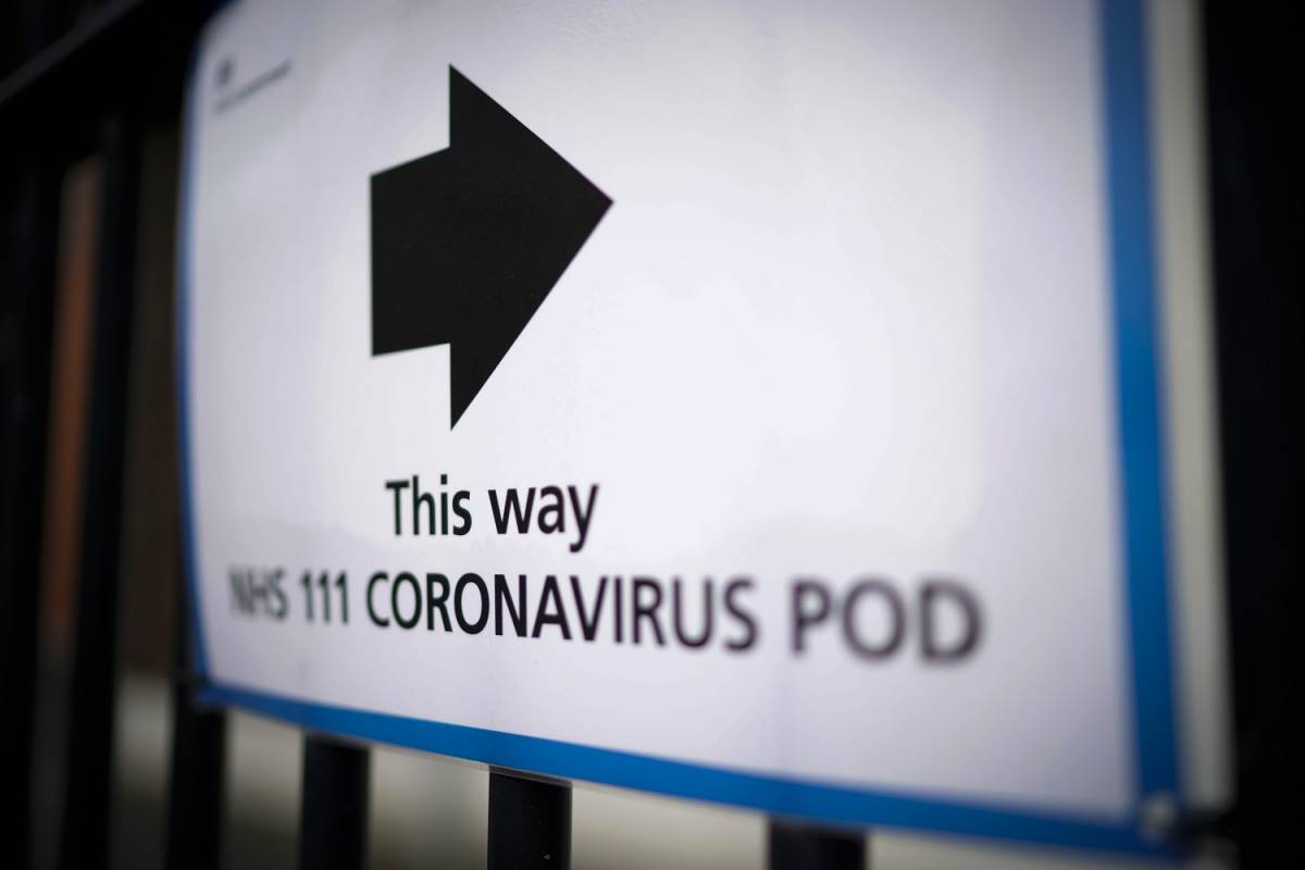 Polemica in Inghilterra: i test sul coronavirus sono limitati