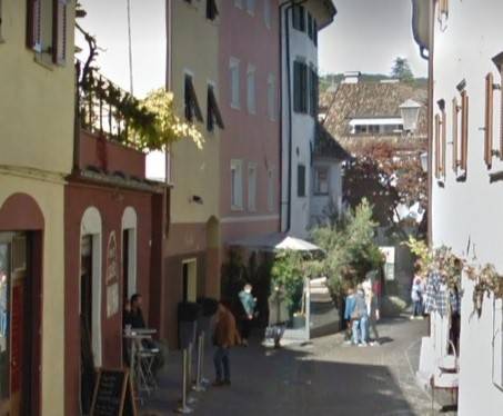 Bolzano, 28enne uccisa a coltellate dallo stalker. Era appena tornato libero