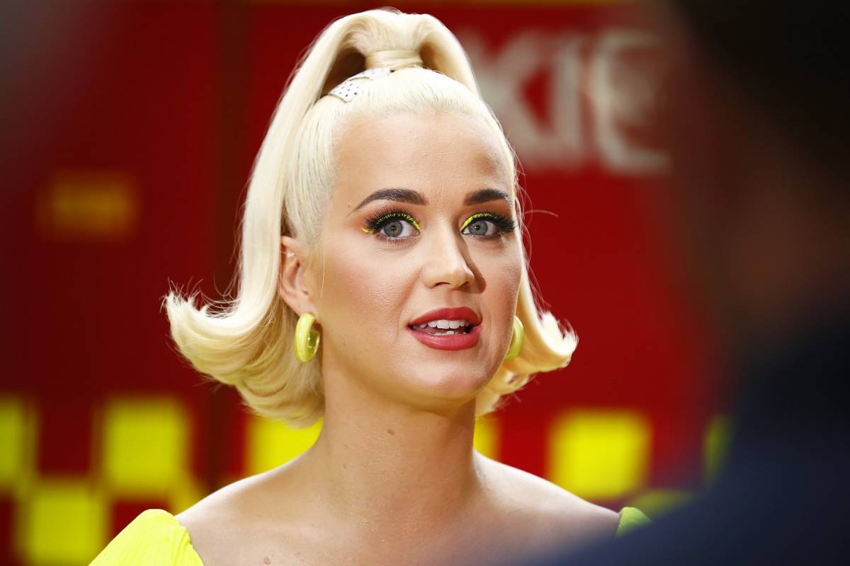 Coronavirus e balconi: Katy Perry, Madonna e altri vip cadono nella bufala