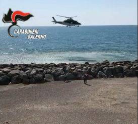 Coronavirus, a Salerno elicottero in azione contro chi non rispetta regole