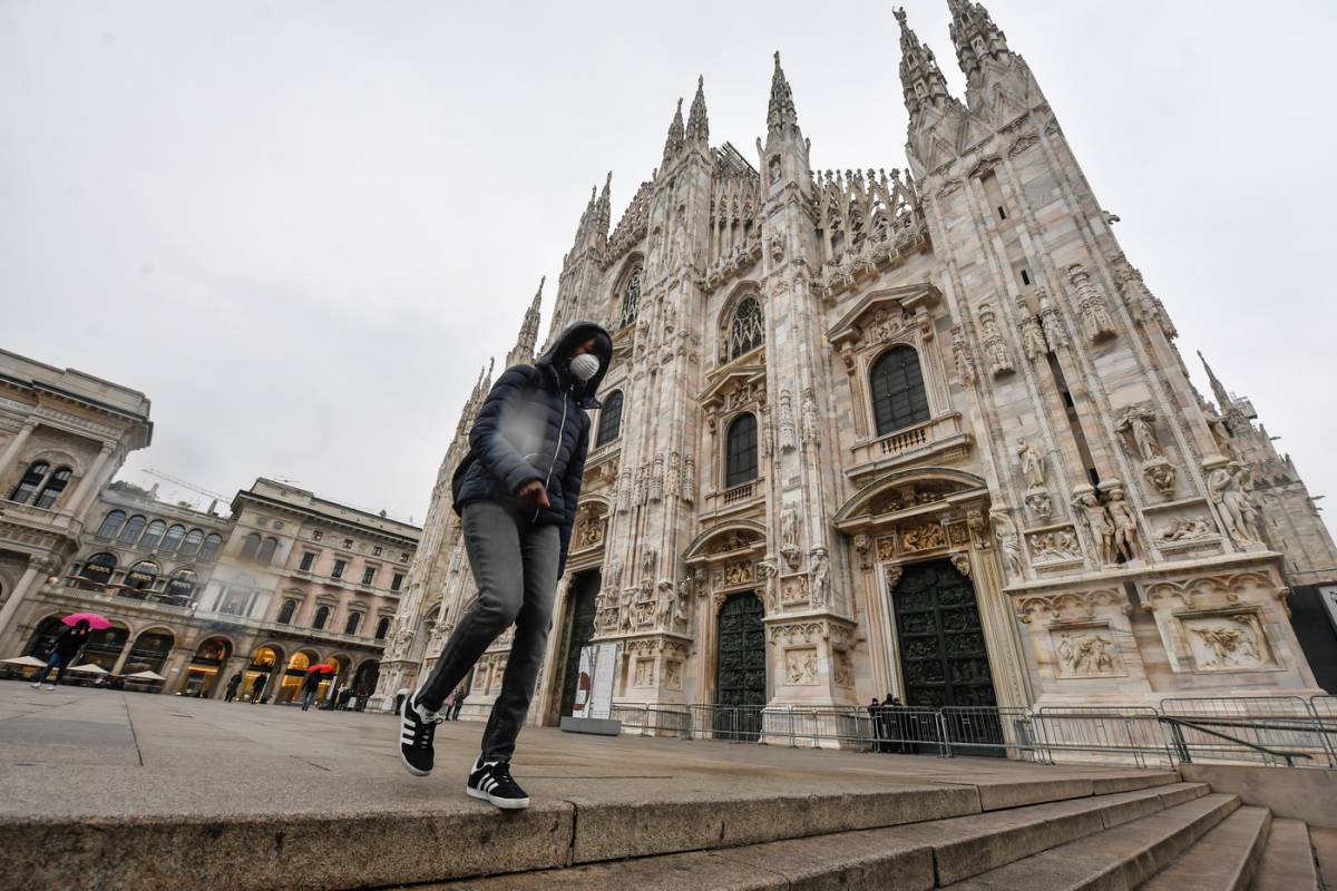 I 20mila lombardi a casa trattati come positivi: il piano contro i contagi