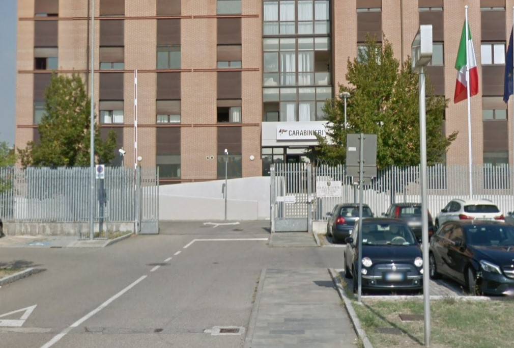 Modena, prima la rissa poi le minacce ai carabinieri: preso tunisino