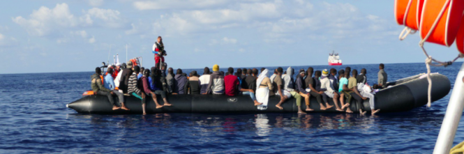 Ancora partenze dalla Libia: in 80 segnalati su un barcone in difficoltà 