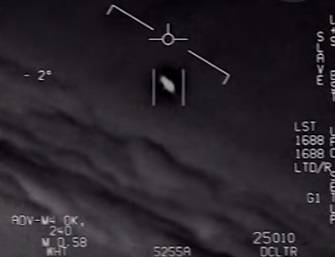Ora il Pentagono "svela" gli Ufo: ecco i video degli avvistamenti