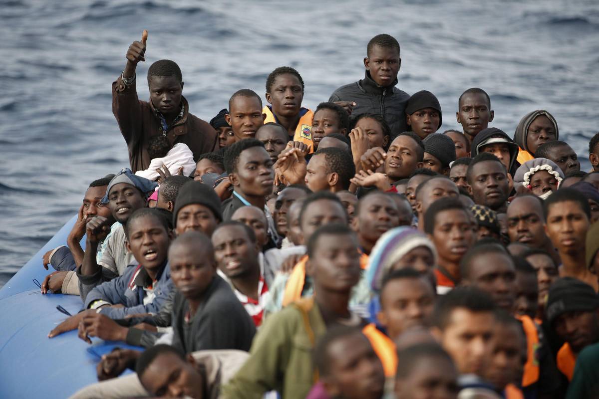 Mille sbarcati, Lampedusa collassa