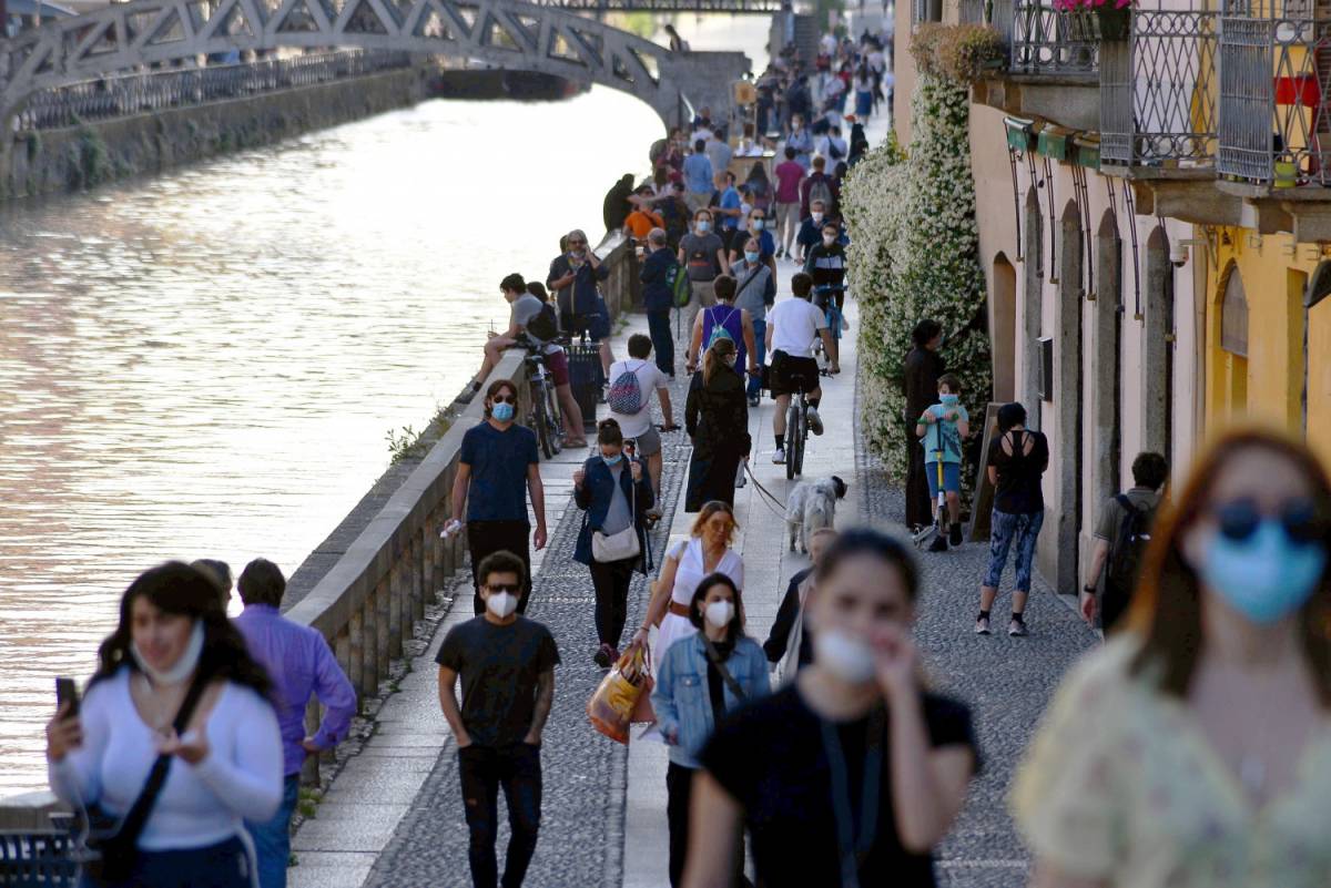 Il giorno dopo controlli e vigili Sui Navigli la movida è sparita